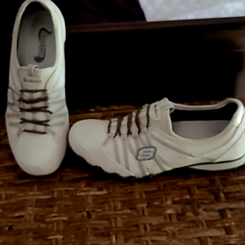 SKECHERS ACTIVE 5.5 BEIGE/CREAM